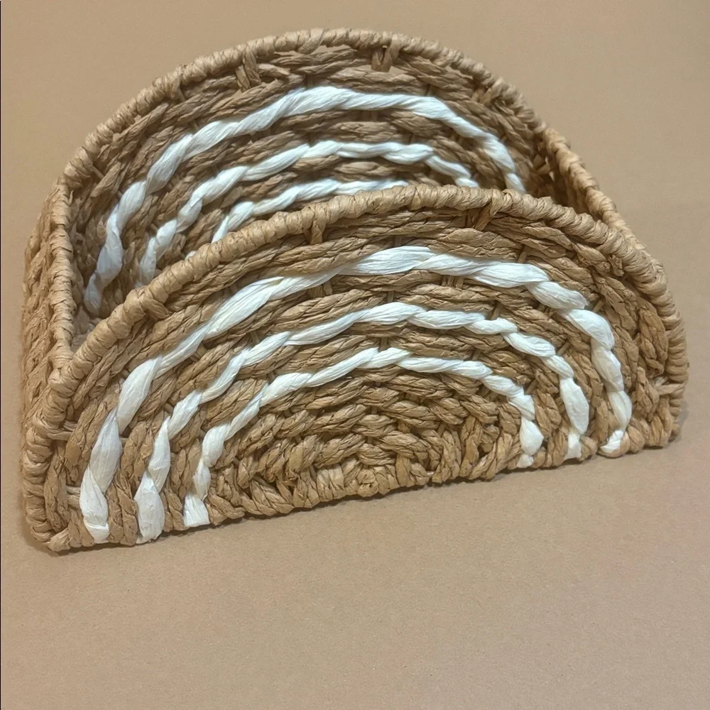 Wicker Napkin Holder